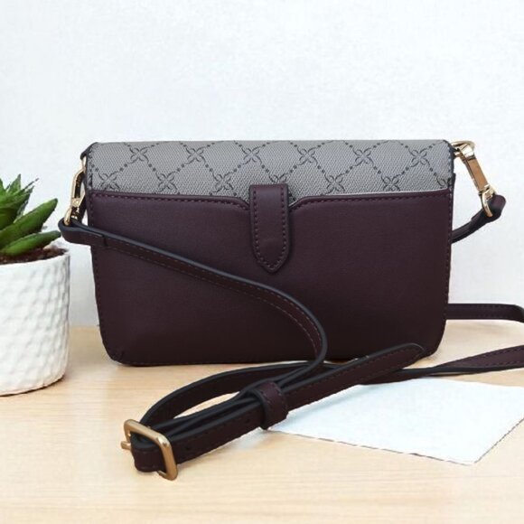 Nine West Gray Burgundy Phone Wallet Crossbody Bag NWOT - Picture 2 of 7